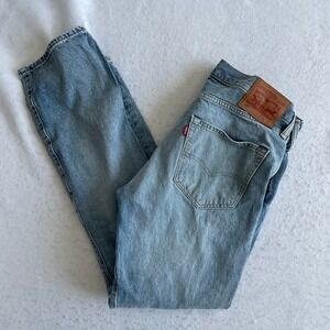Levi's 501 Original Fit Jeans Mens 34x32 Light Blue Straight Leg Button Fly